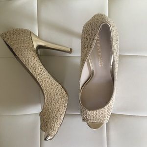Audrey Brooke Quillian Champagne Sparkle Heels